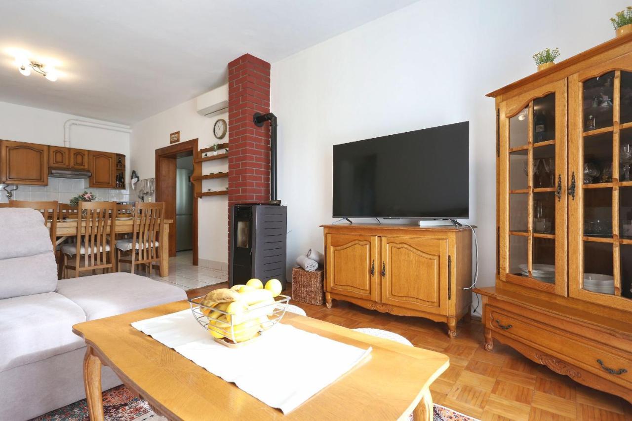 Seaview Apartment Aida Posedarje Zewnętrze zdjęcie